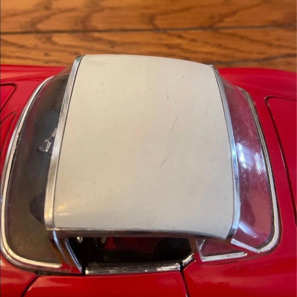 Jada Big Time Muscle Red 1957 Chevy Corvette - Picture 10 of 12